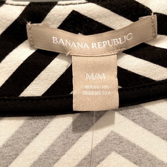 Banana Republic - Black & White Striped, Wrap Dress - Picture 3 of 4